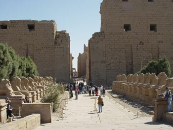 الأقصر.. مدينة المائة باب
