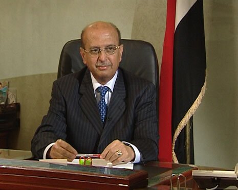 قال ان المؤتمر والمشترك ومن لهم اجندات خاصة اوصلونا لهذا الوضع..الدكتور القربي : لم أوقع على شيك منذ 11 عاما ً وأحمل الجنسية الكندية منذ أكثر من ثلاثة عقود