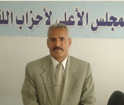 الناطق الرسمي للمشترك ـ عبده العديني : الشباب وحدهم من يقرر موعد إخلاء الساحات والحرس والفرقة ليسوا ملكاً لأحمد علي وعلي محسن